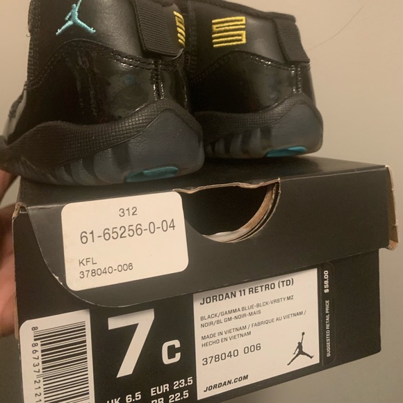 Jordan 11 Retro Gamma Blue - Picture 3 of 5